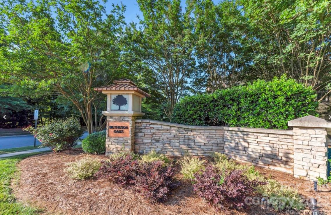 Bethesda Oaks - Residential