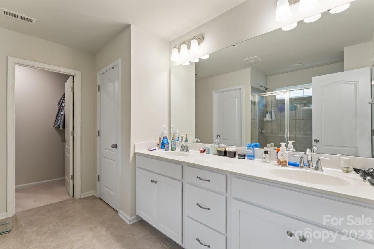 Bethesda Oaks - Residential