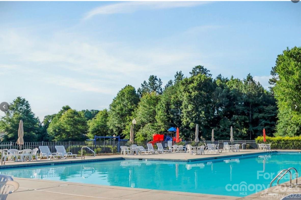 Bethesda Oaks - Residential