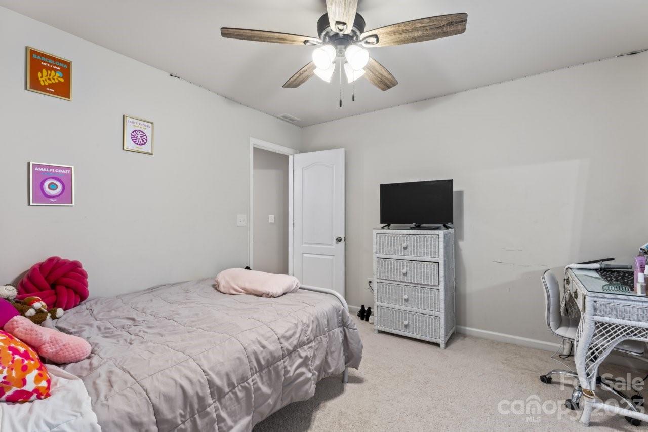 Bethesda Oaks - Residential