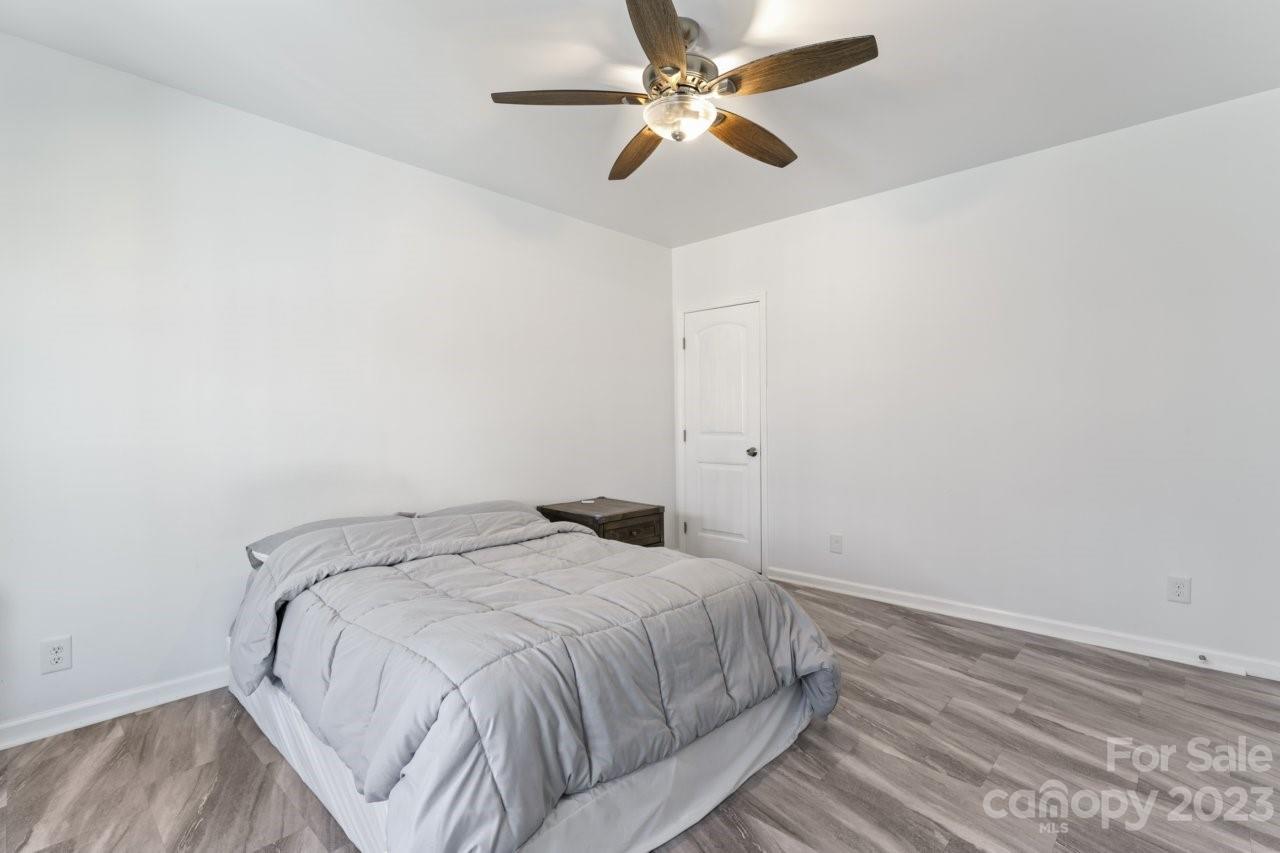 Bethesda Oaks - Residential