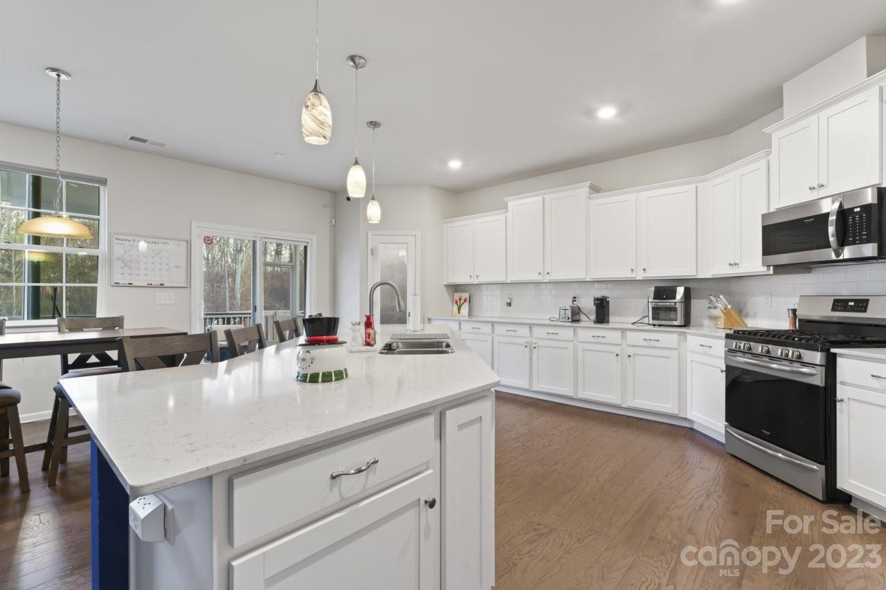 Bethesda Oaks - Residential