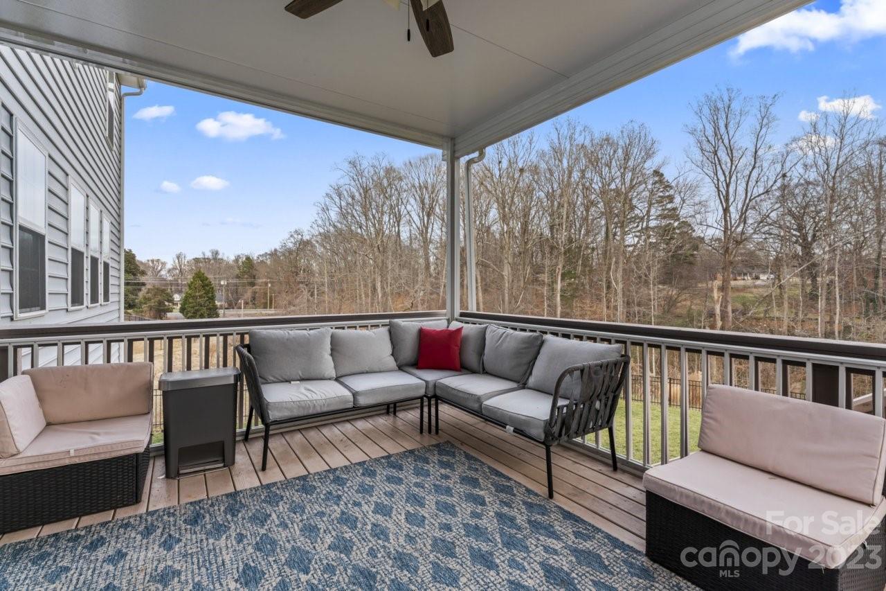 Bethesda Oaks - Residential