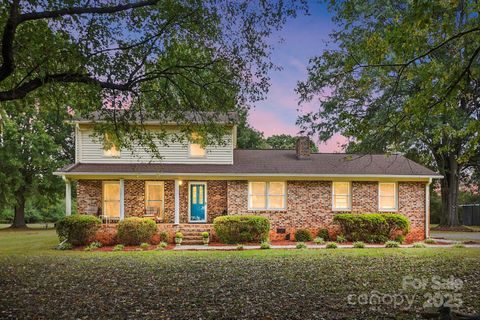 Photo of 3920 Weddington Road, Monroe, NC 28110 (MLS # 4307553)