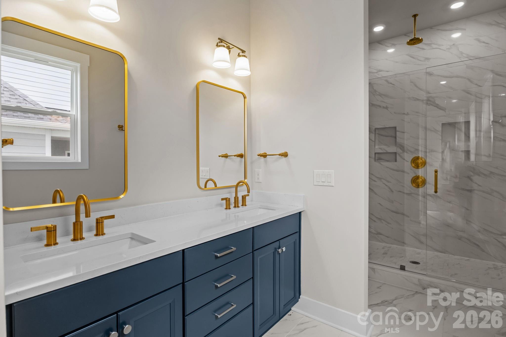 Lakeside Pointe - Residential