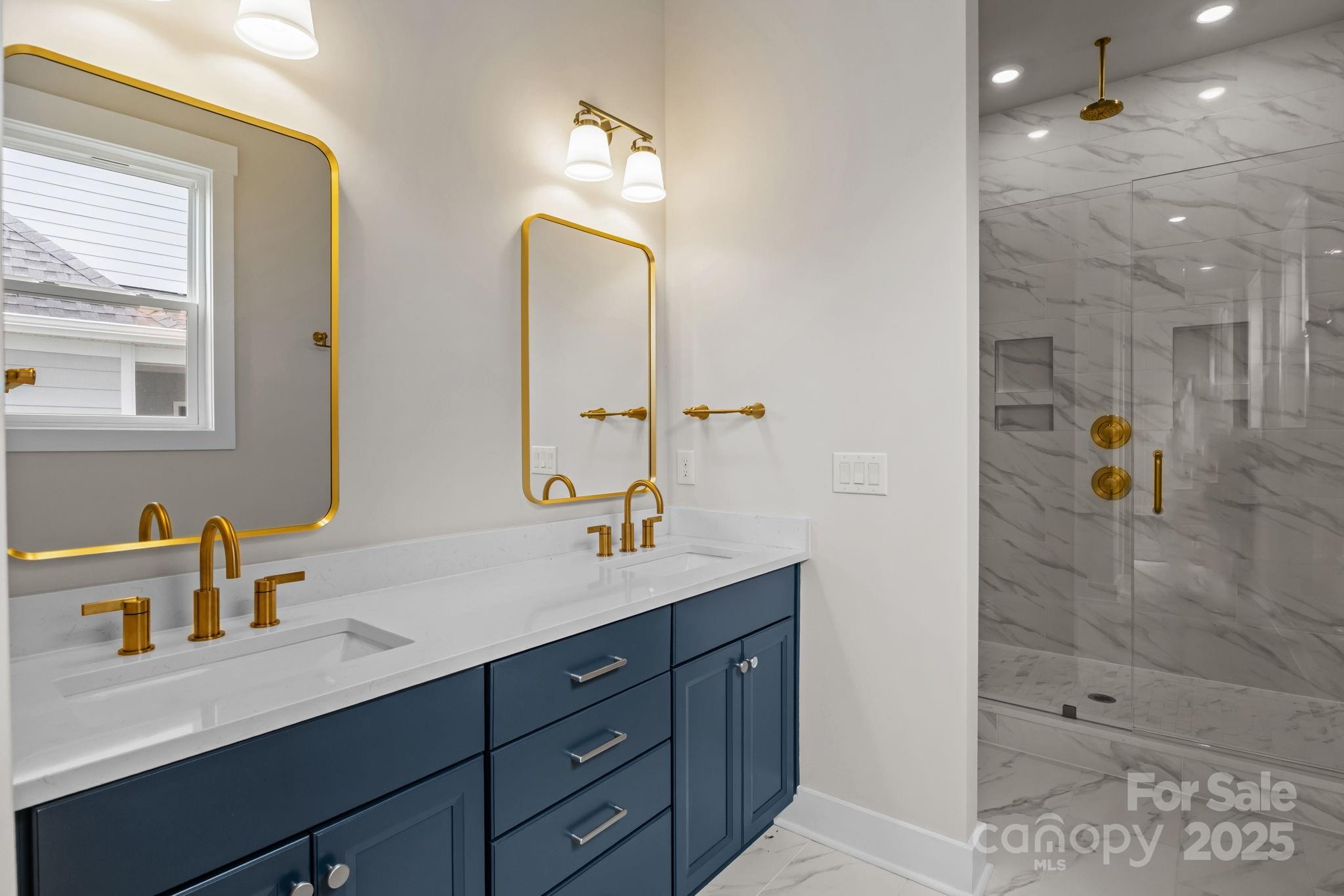 Lakeside Pointe - Residential