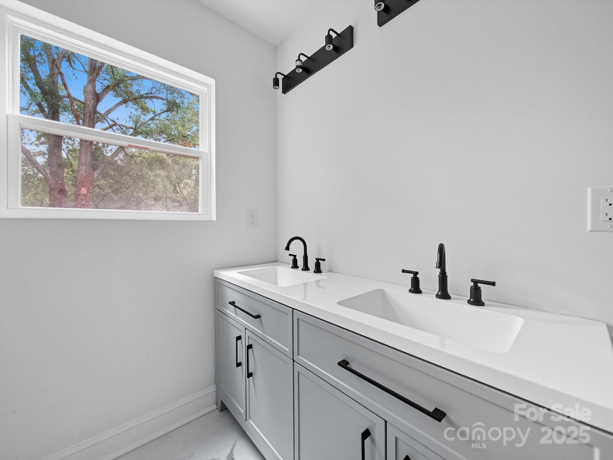 cox mill - Residential