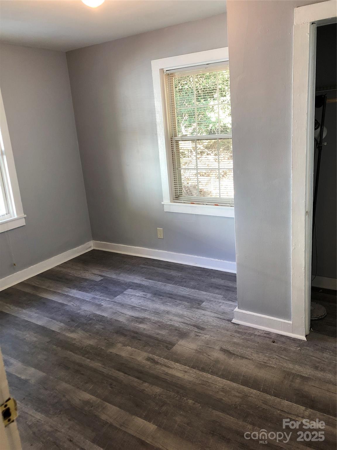 Elizabeth Acres - Residential Income