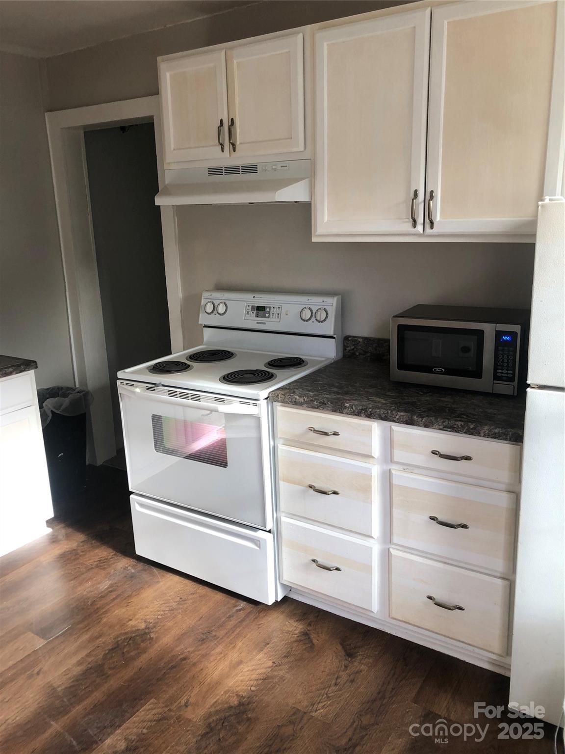 Elizabeth Acres - Residential Income