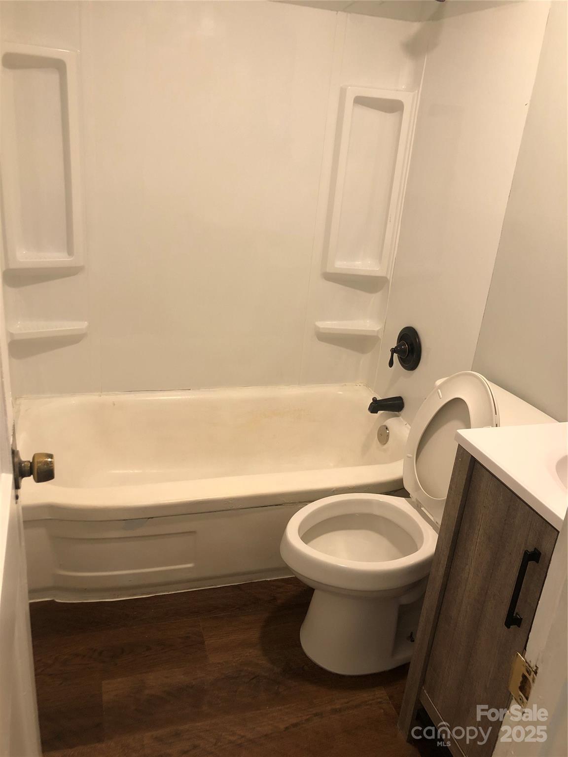 Elizabeth Acres - Residential Income