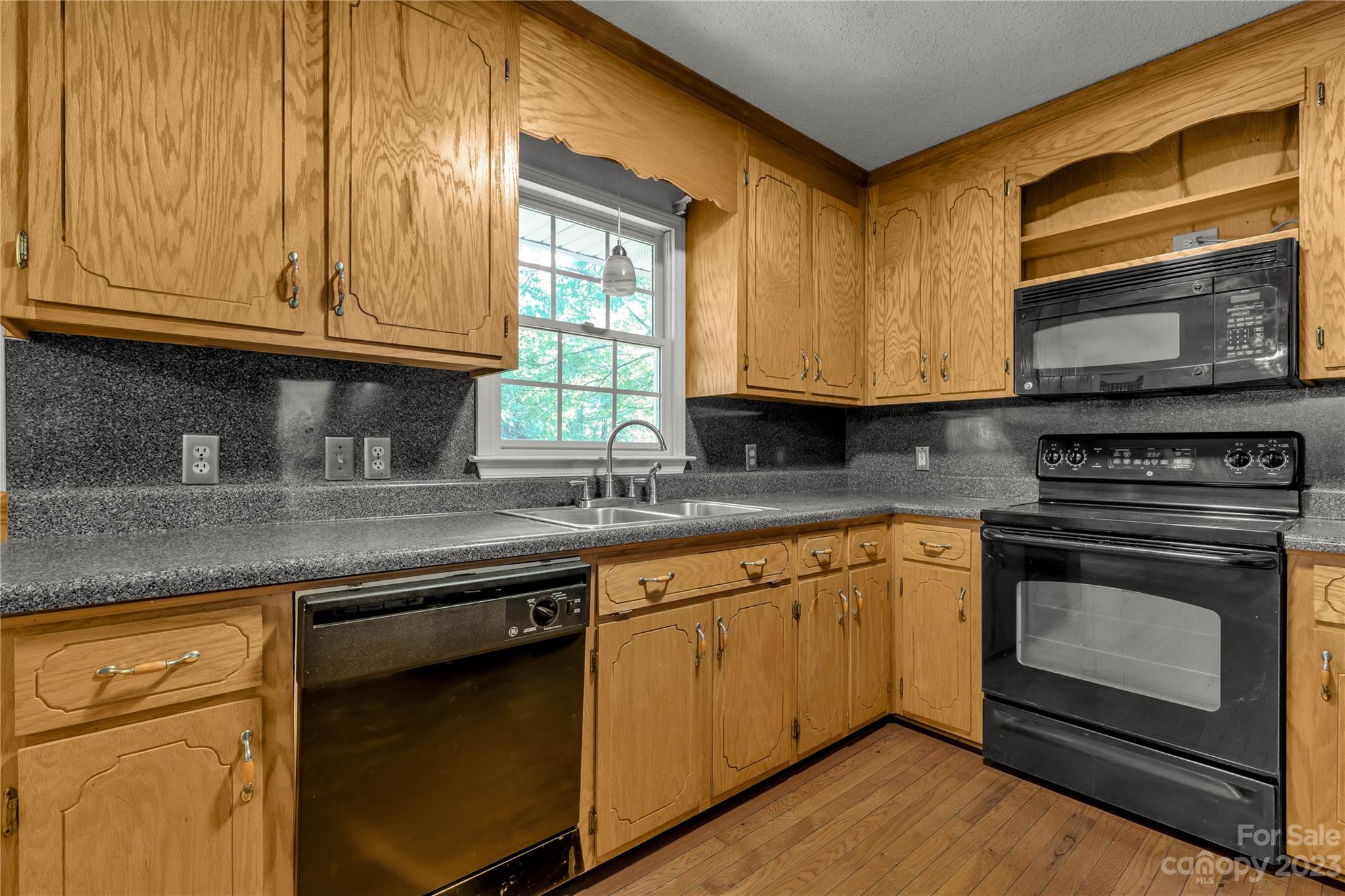 Starcliff - Residential