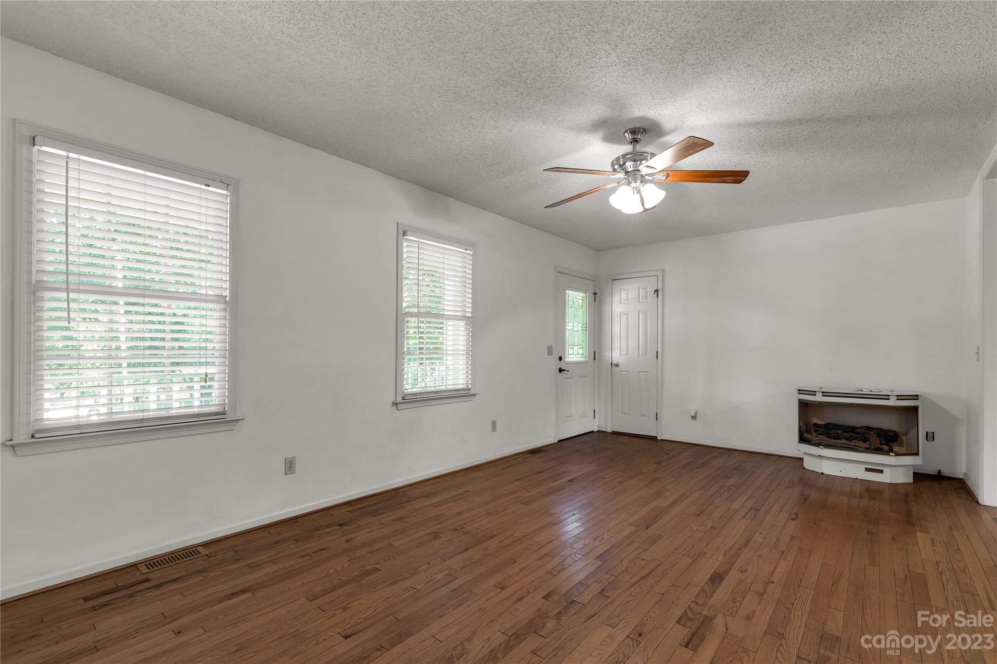 Starcliff - Residential