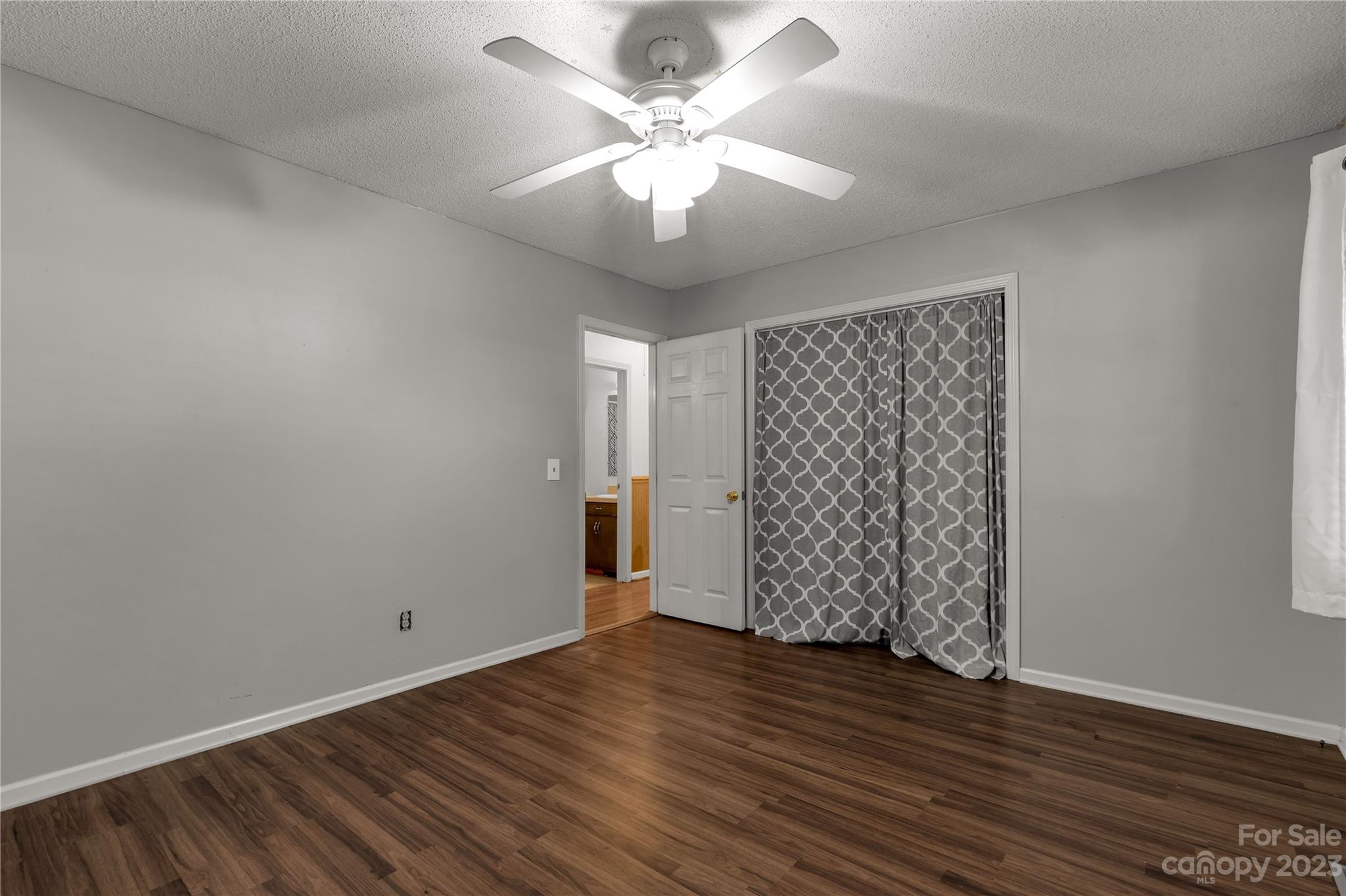 Starcliff - Residential