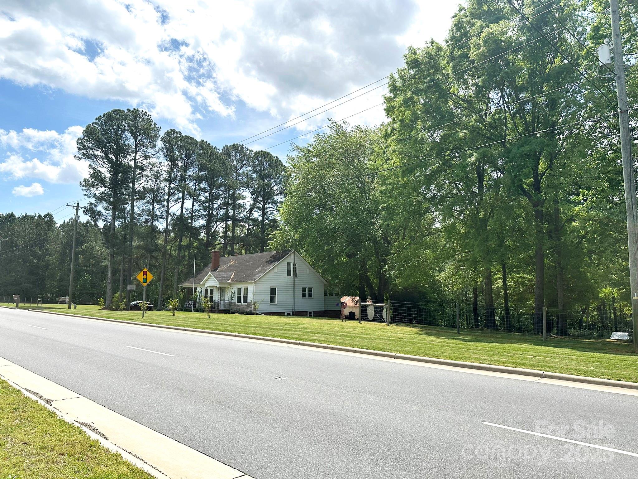 2535 S Nc 16 Highway