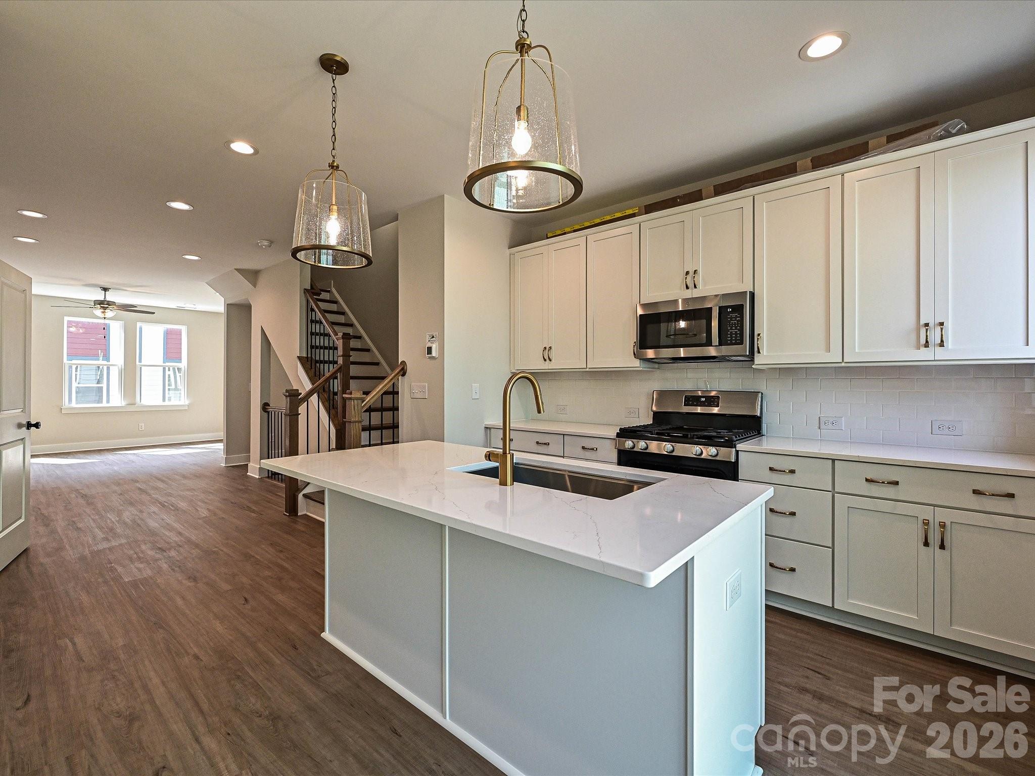 1316 Walter Taylor Way EQX0103