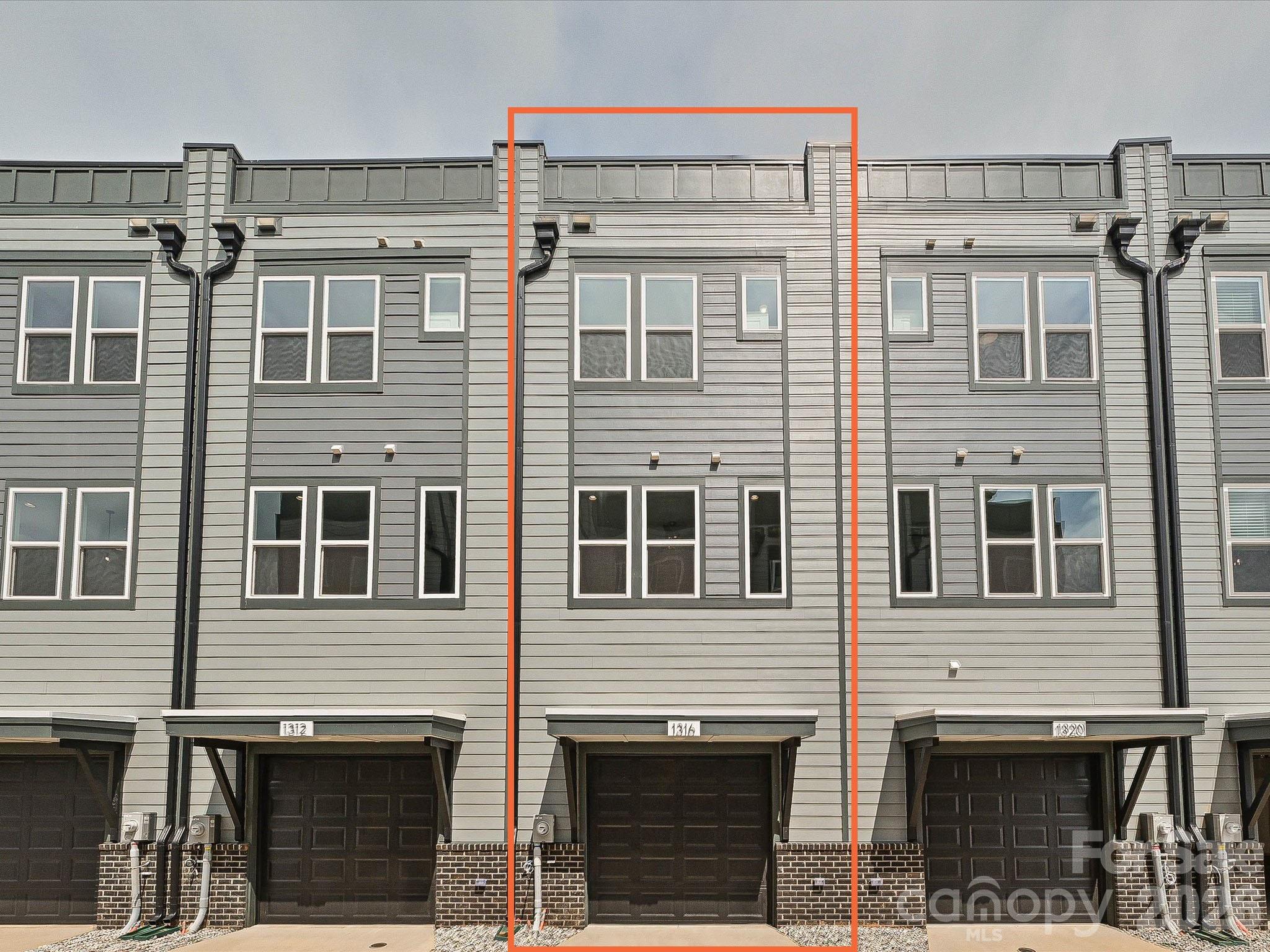 1316 Walter Taylor Way EQX0103