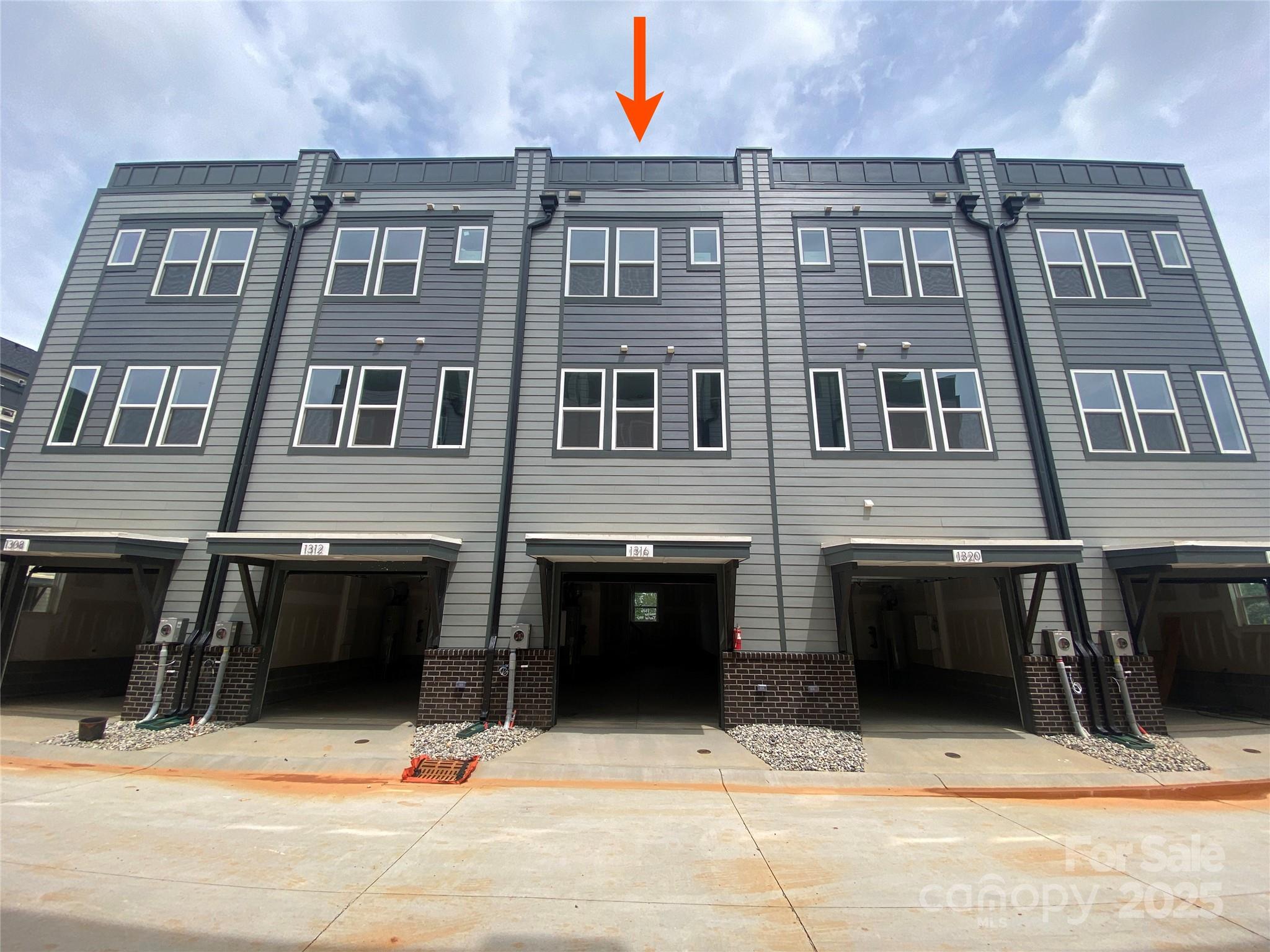 1316 Walter Taylor Way EQX0103