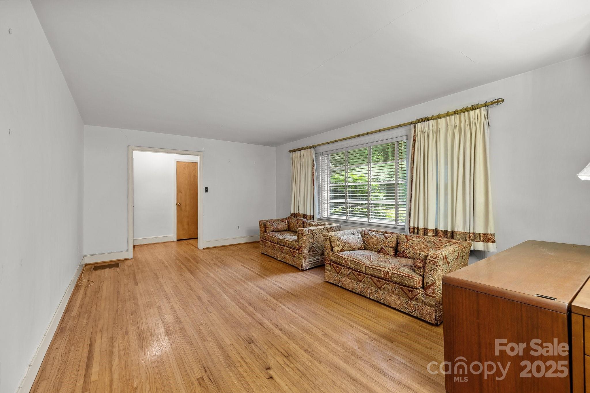 6207 Robinson Church Road