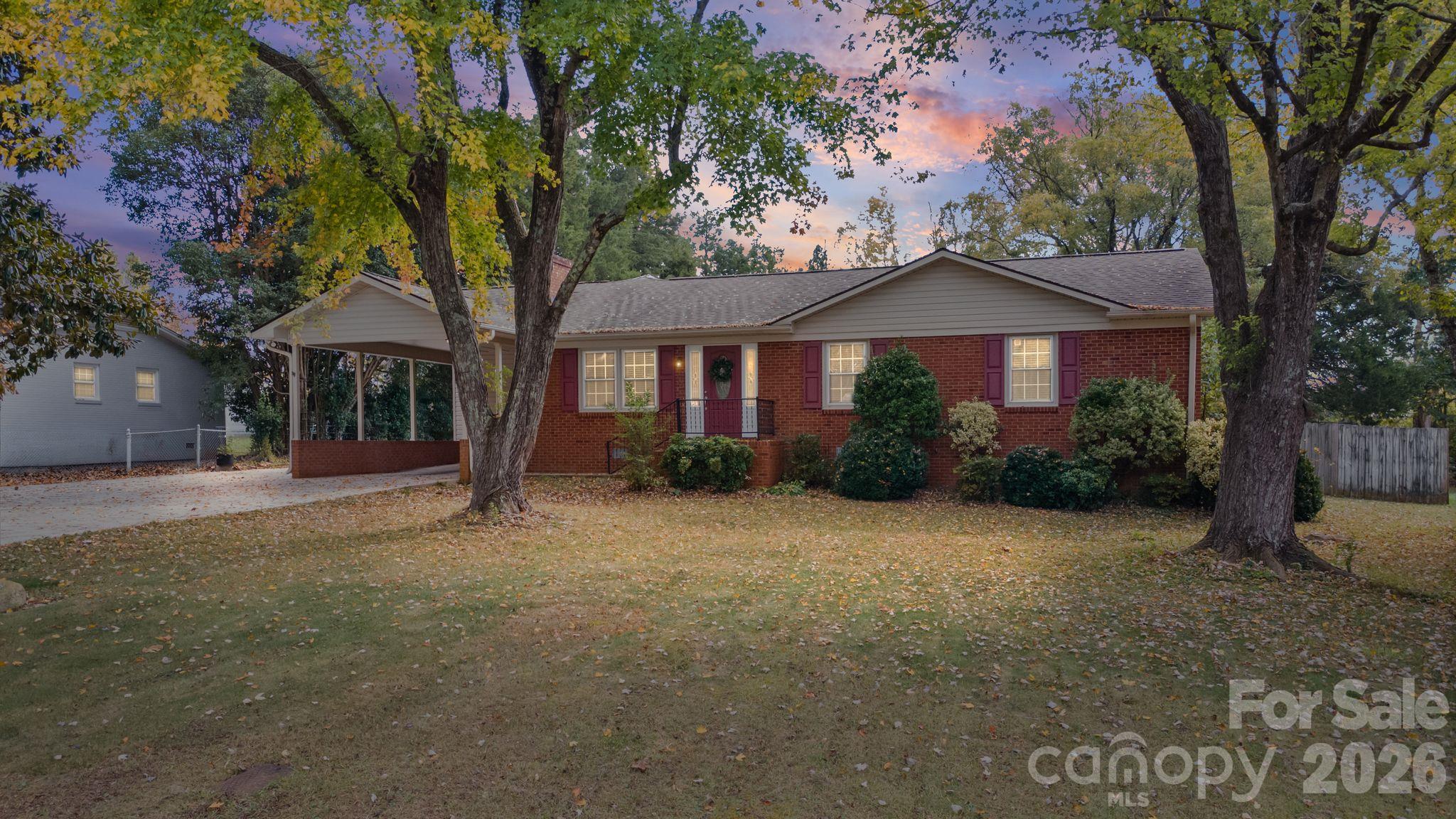 380 Stratford Road