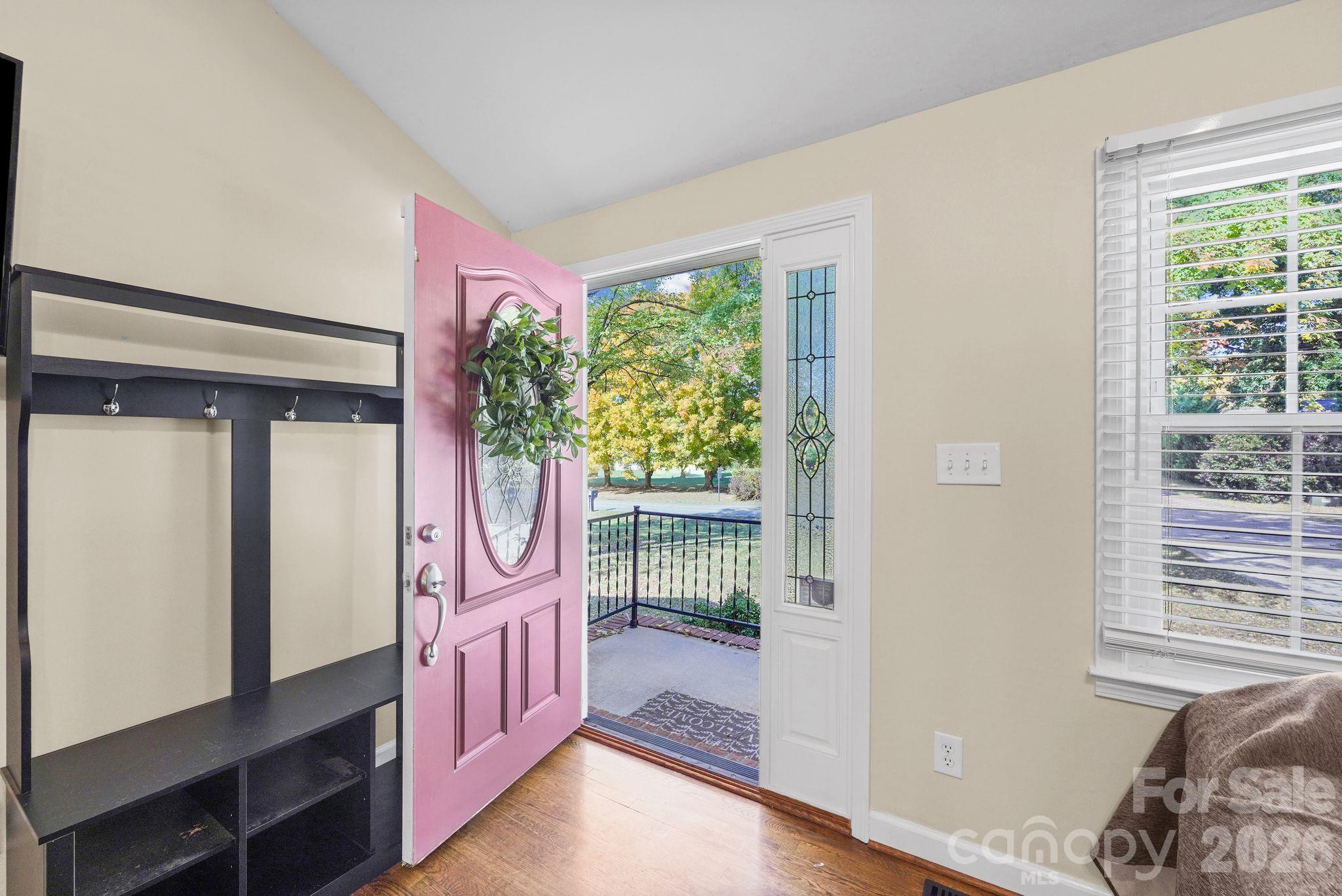 380 Stratford Road