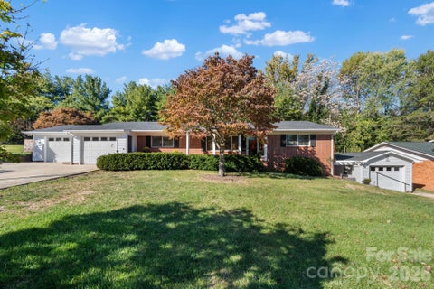 Photo of 111 Eastwood Park Drive SE, Lenoir, NC 28645 (MLS # 4437262)