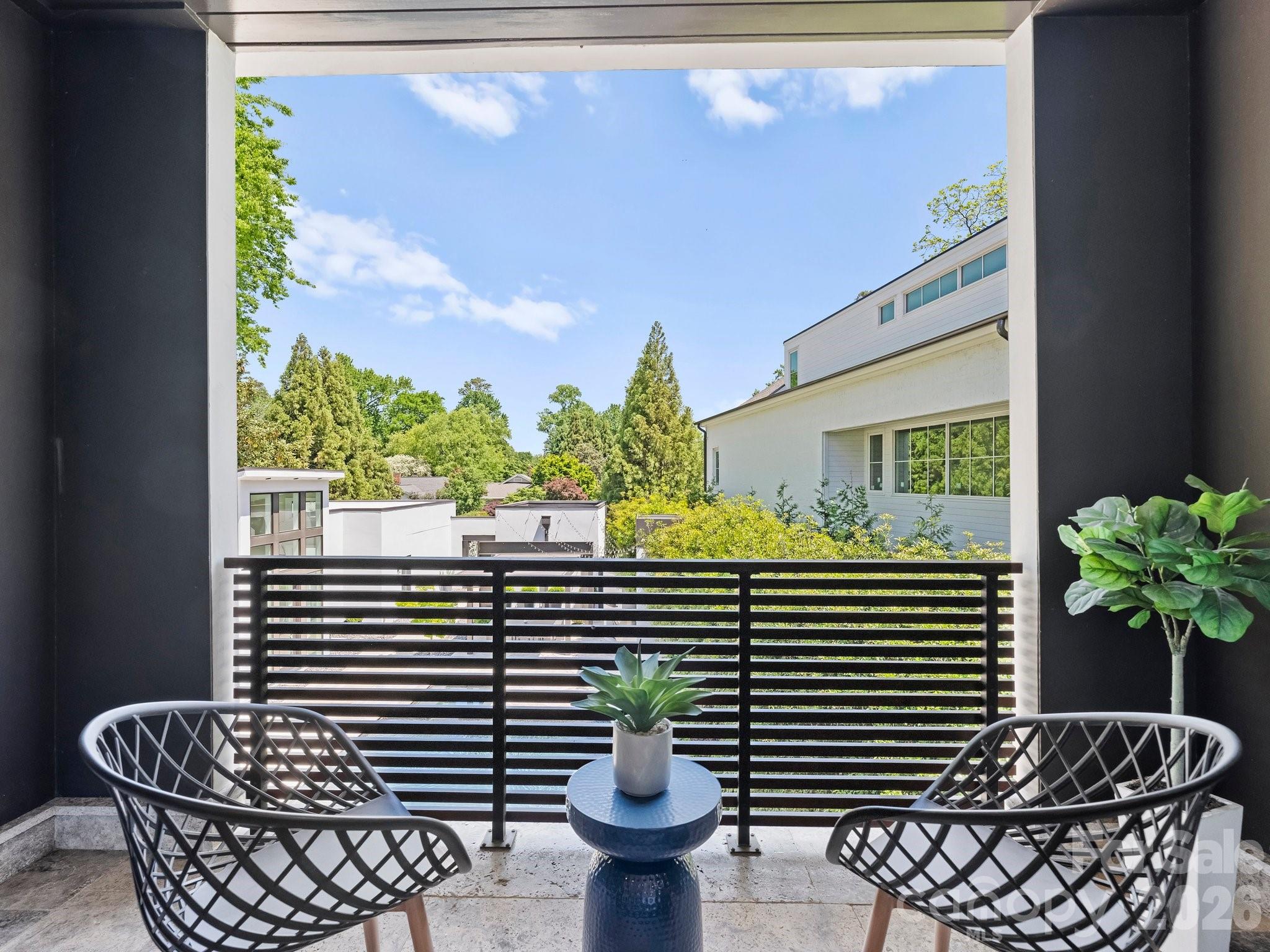 Elizabeth - Residential