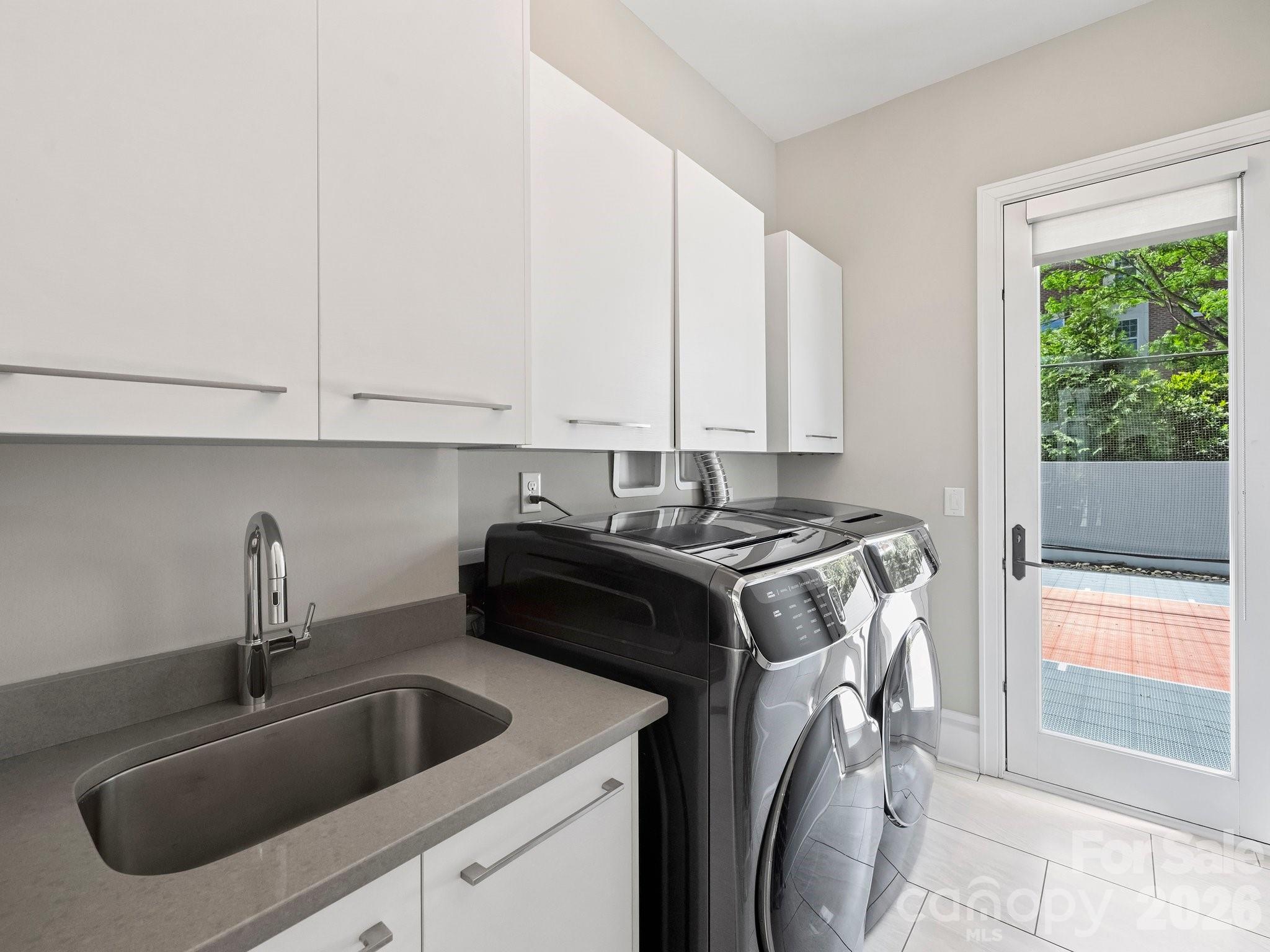 Elizabeth - Residential