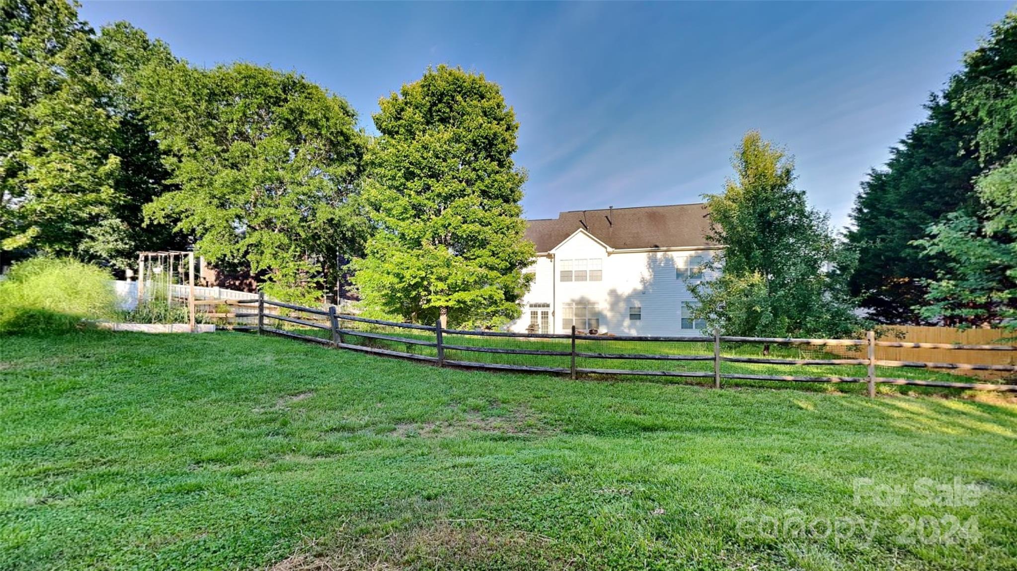 Mill Creek Falls - Residential