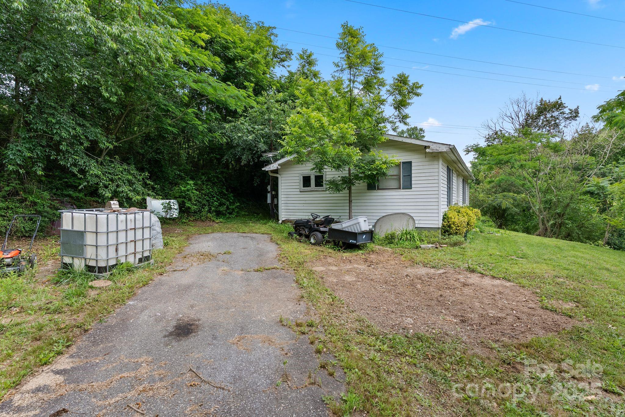 92 Flynn Branch Road