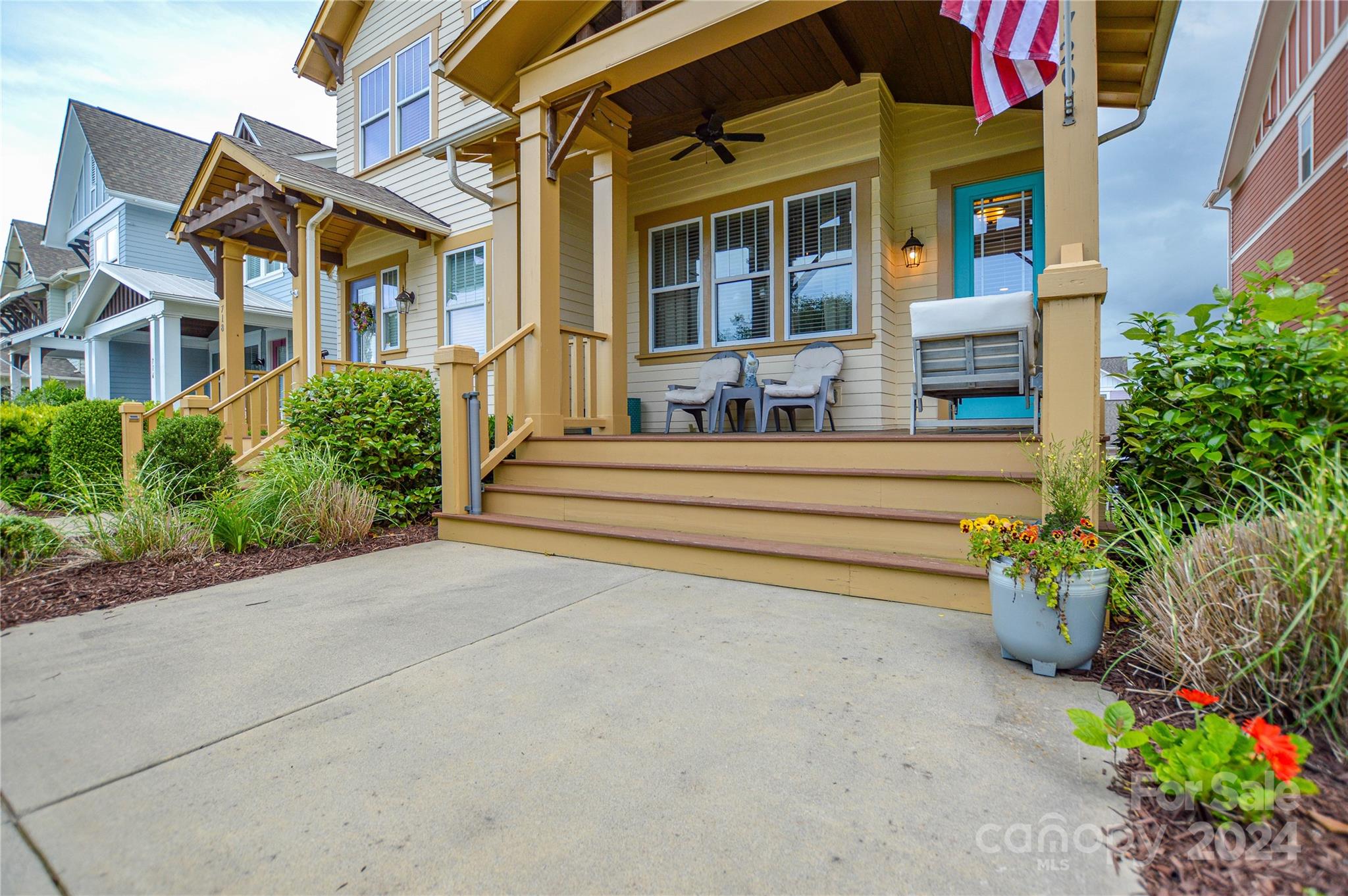 Riverwalk - Residential