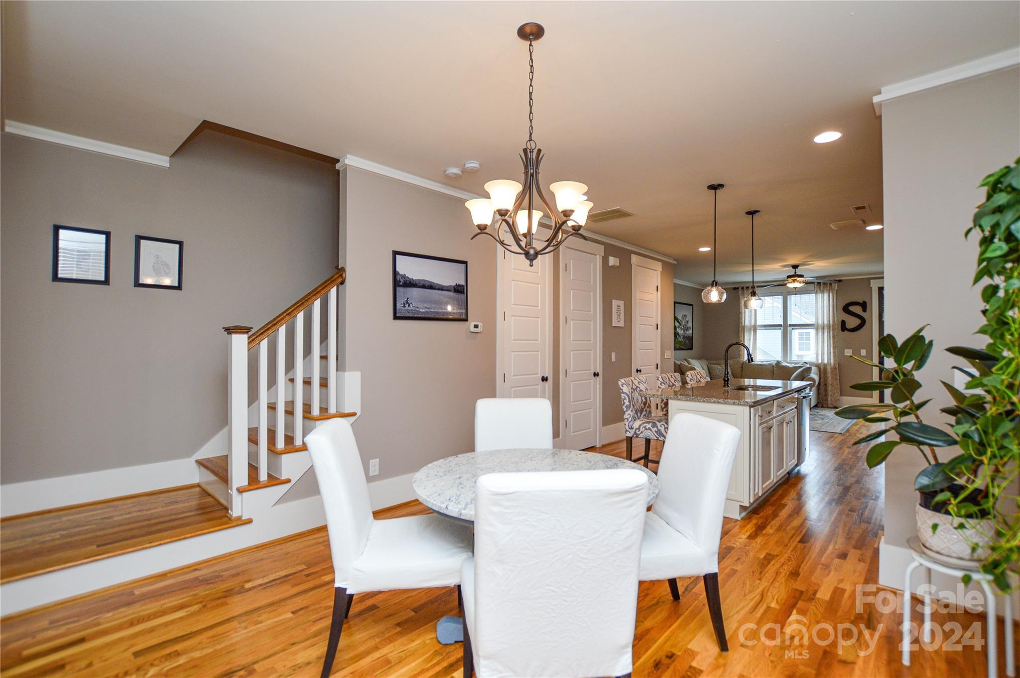 Riverwalk - Residential