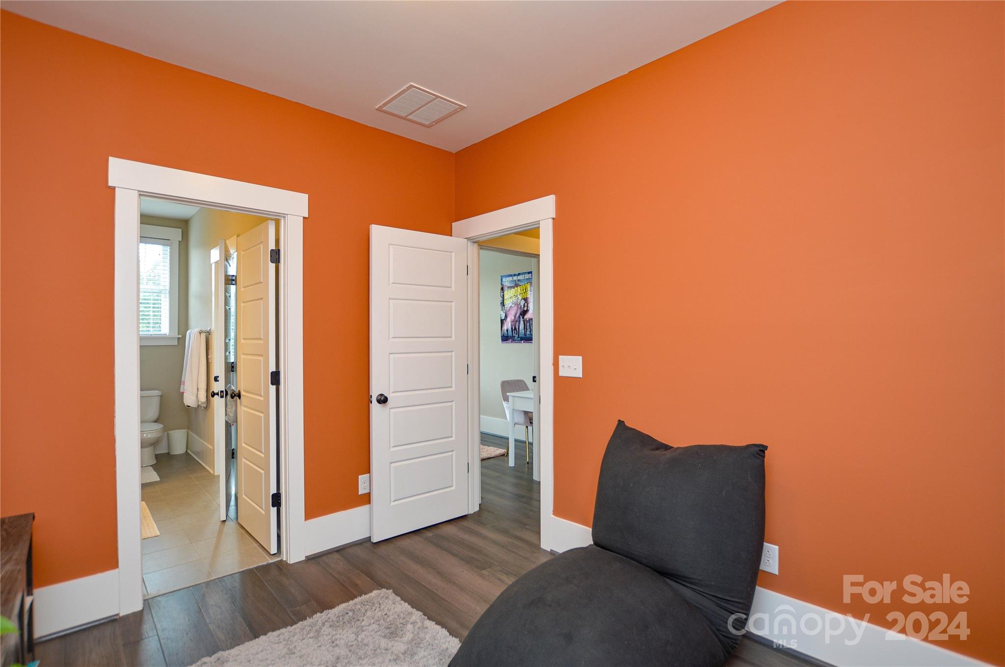 Riverwalk - Residential