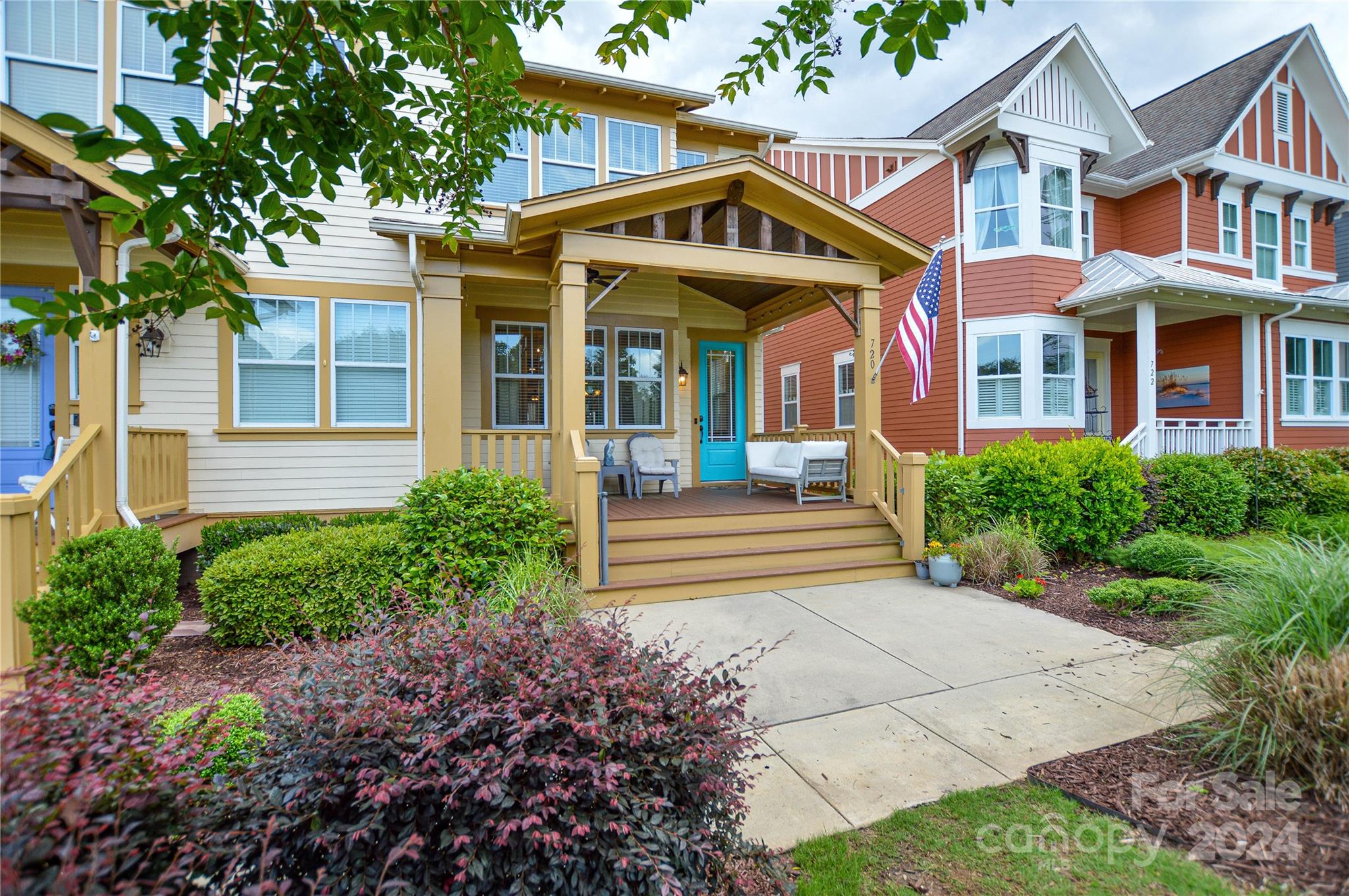 Riverwalk - Residential