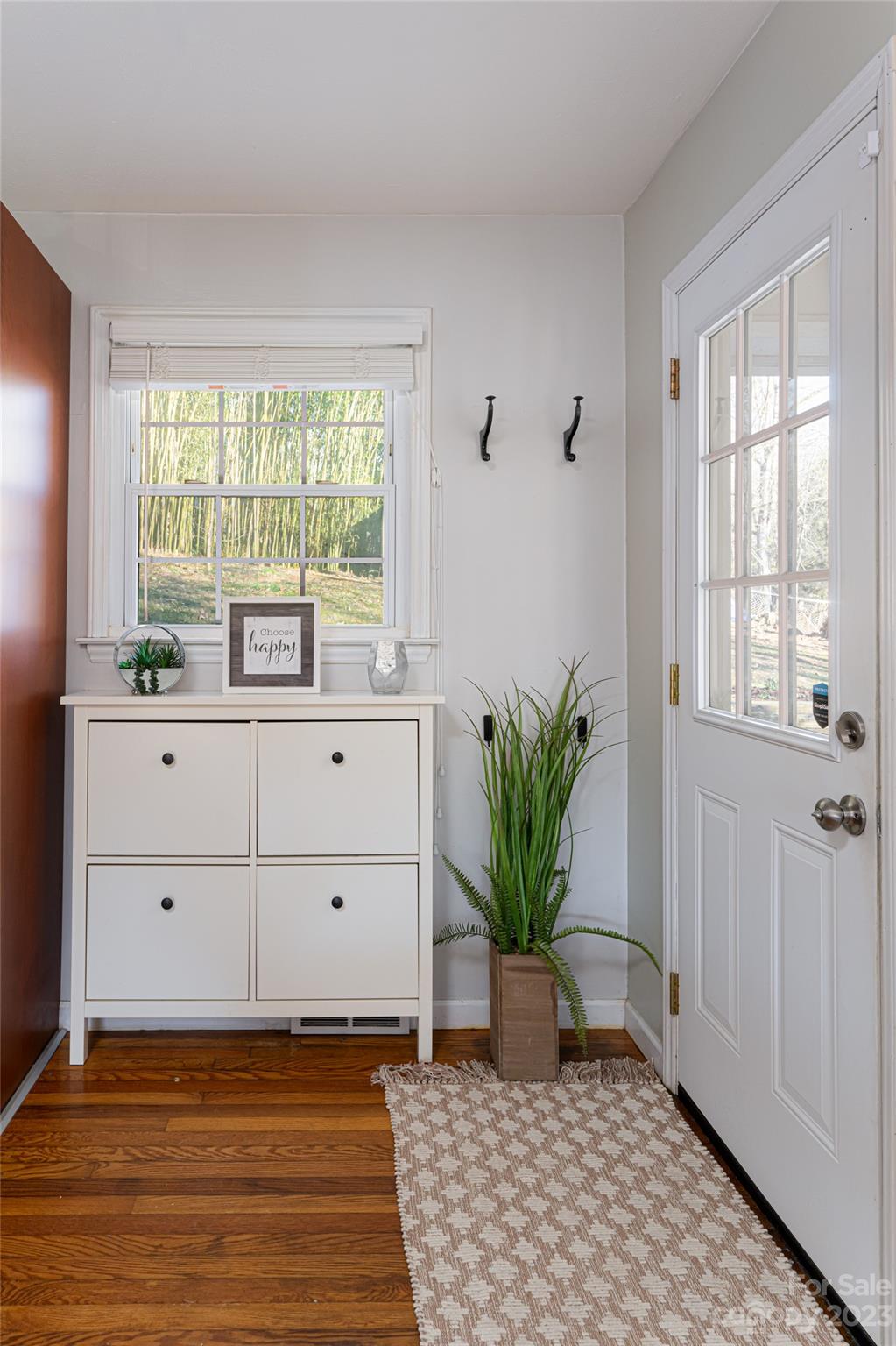 Royal Pines - Residential