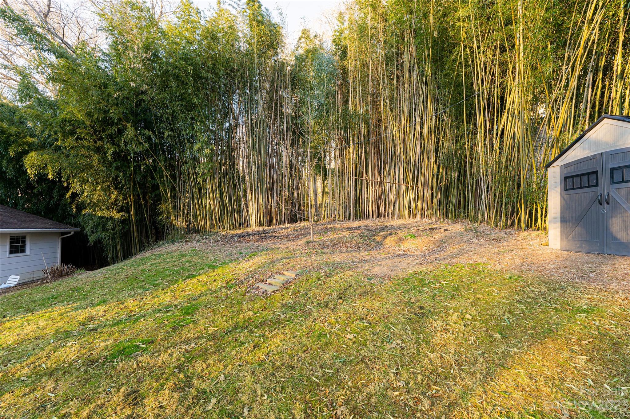 Royal Pines - Residential