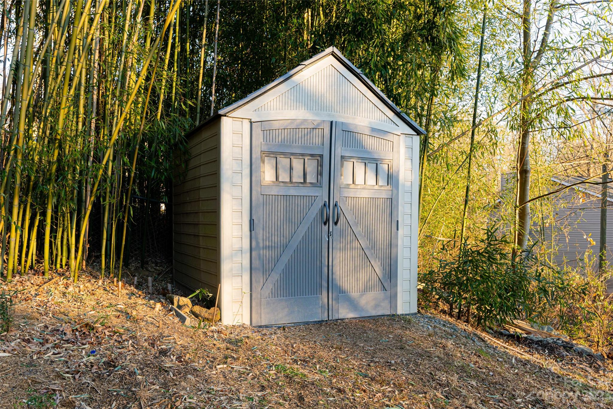 Royal Pines - Residential