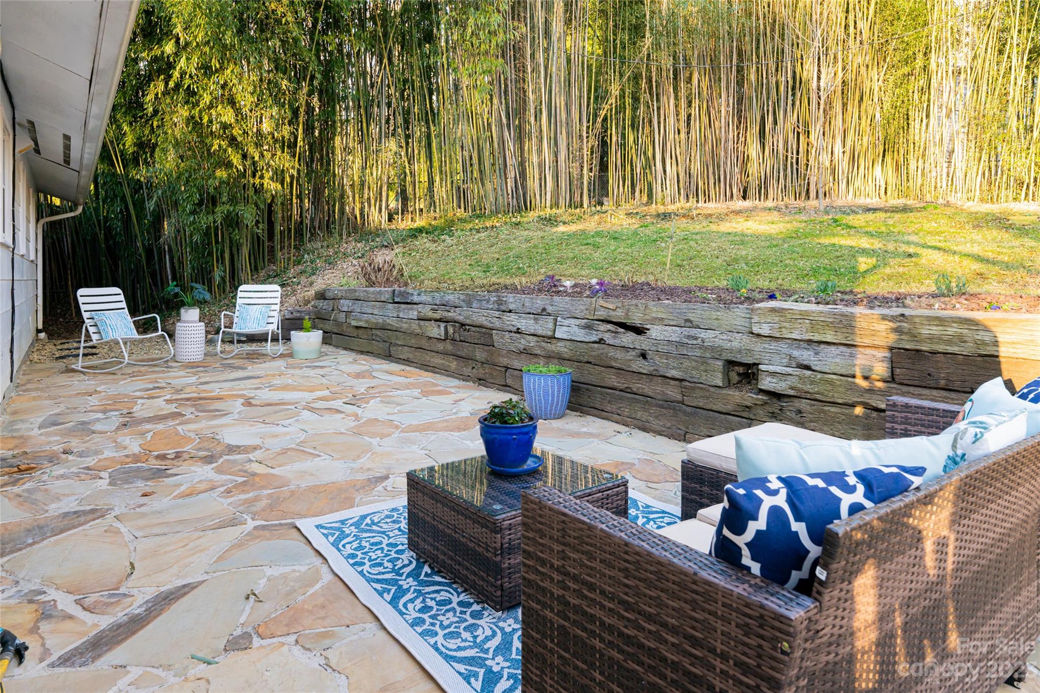 Royal Pines - Residential