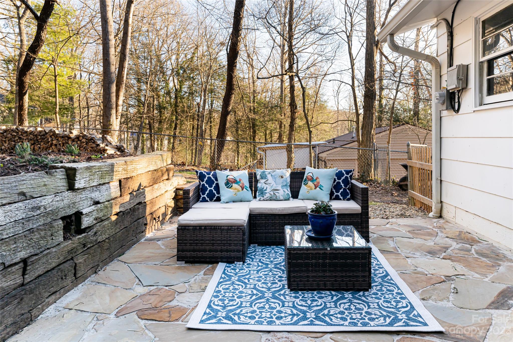 Royal Pines - Residential