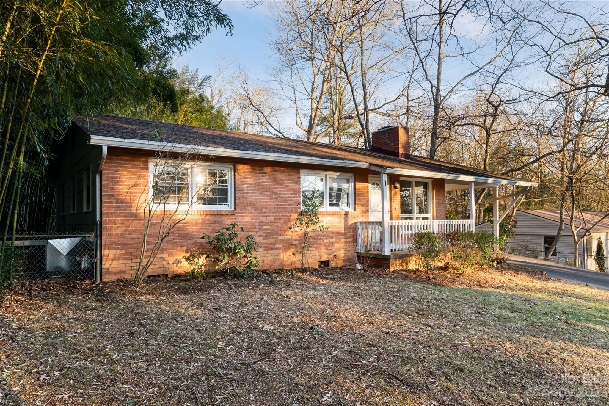 Royal Pines - Residential