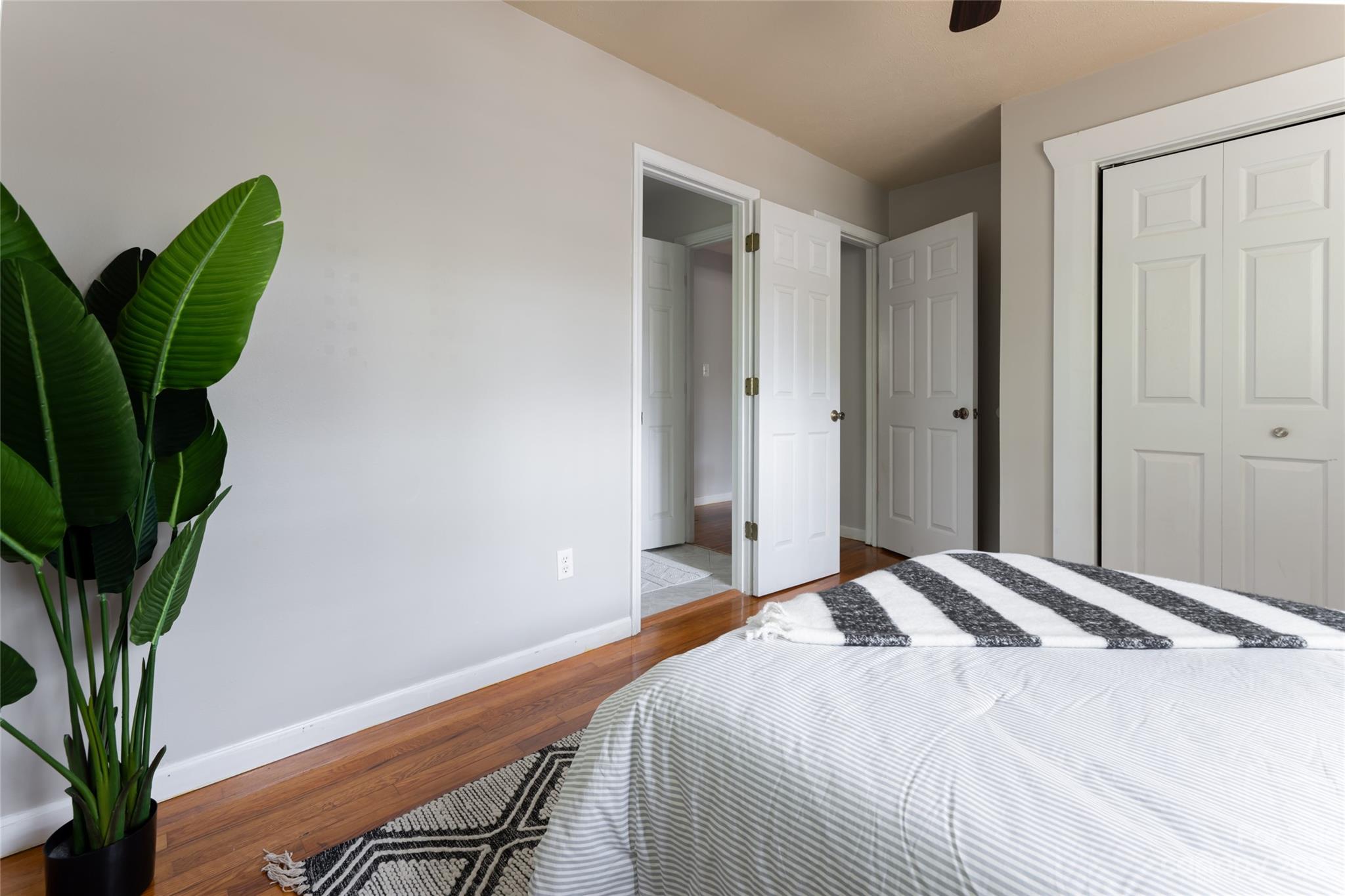 Royal Pines - Residential