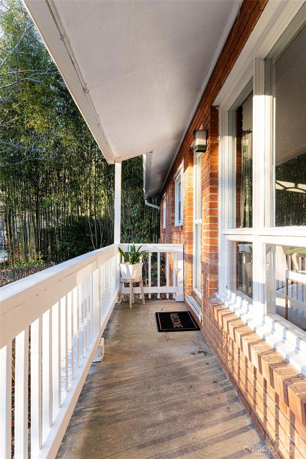 Royal Pines - Residential