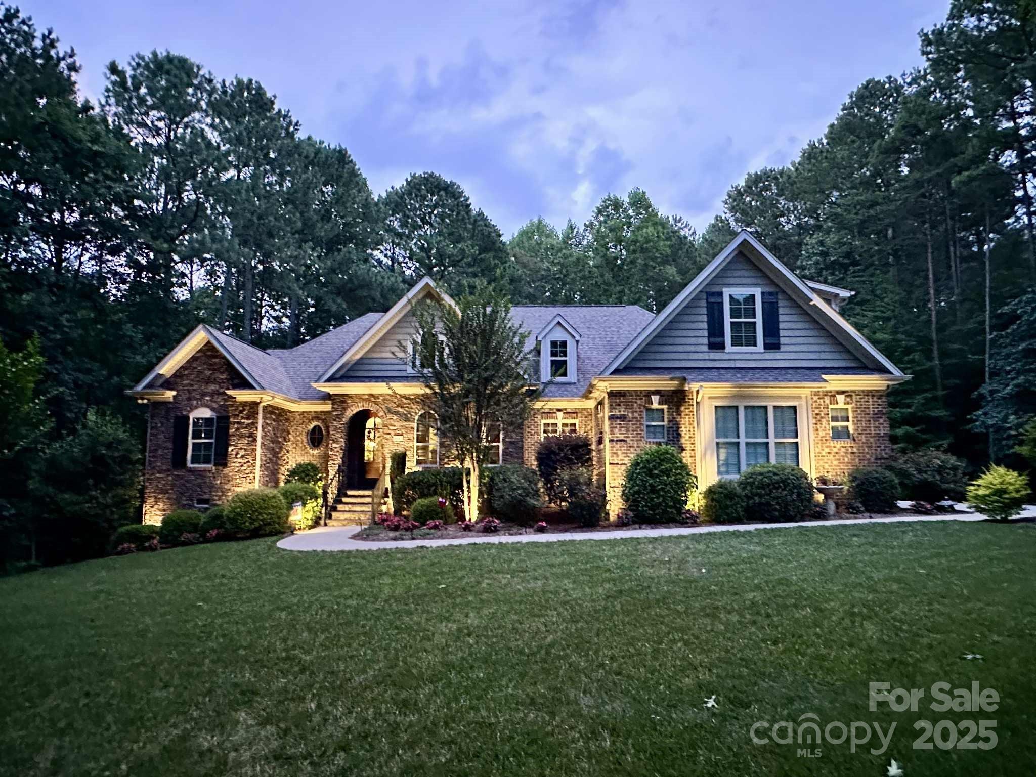 4642 Gold Finch Drive