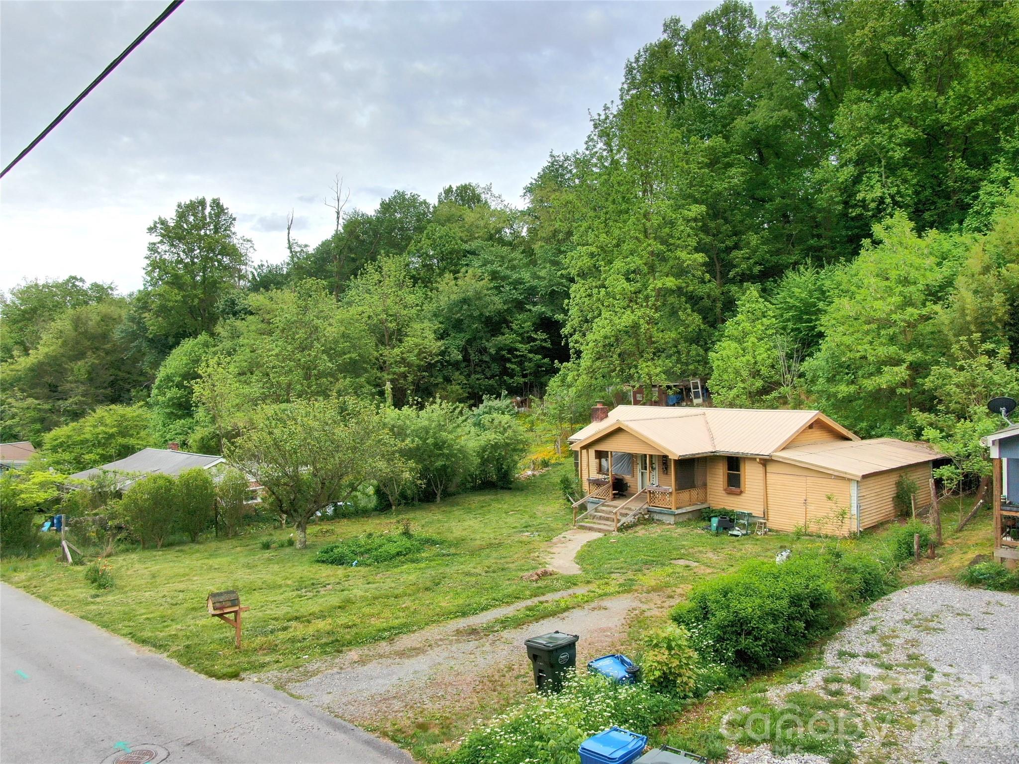 205 Frazier Street