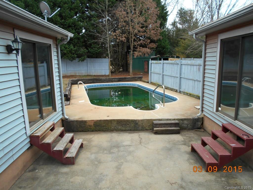 Tega Cay - Residential