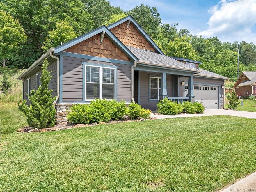 Better than new condition on this one level home in Pinebrook Farms. Hardwood floors or ceramic tile throughout.  Cathedral ceilings, tray ceilings, granite in kitchen, screened porch, split bedroom plan.  Conservation area across street and beside property provides a nice private feel in this community.