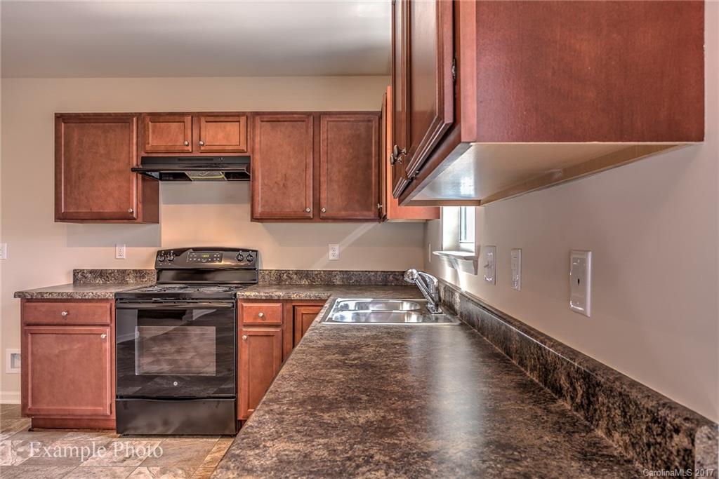 Oaks Of Broadway - Residential