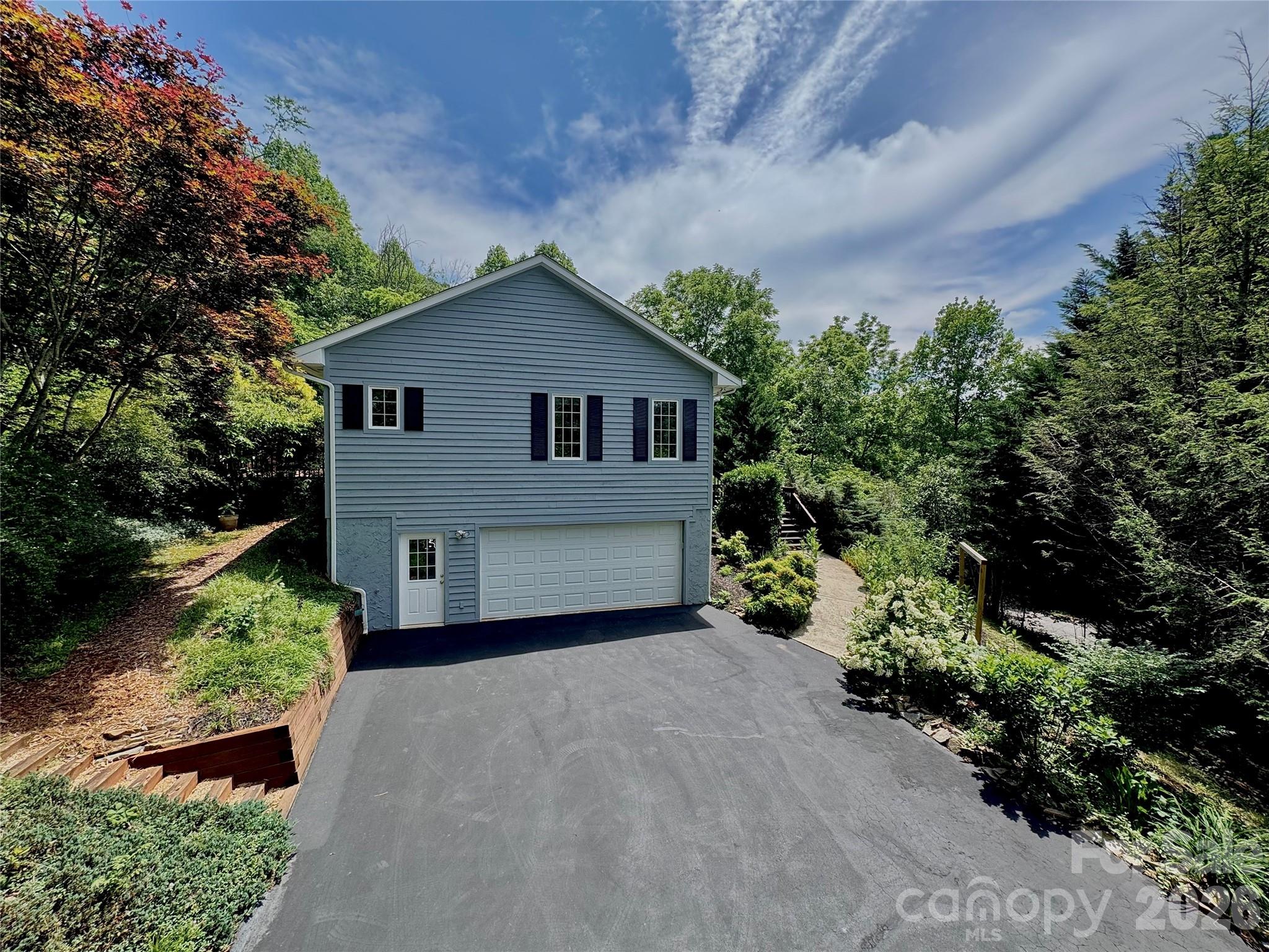 212 Blue Ridge Vista