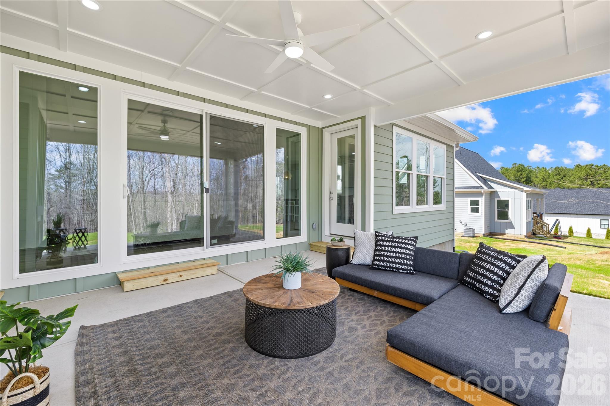 River Oaks Landings - Residential