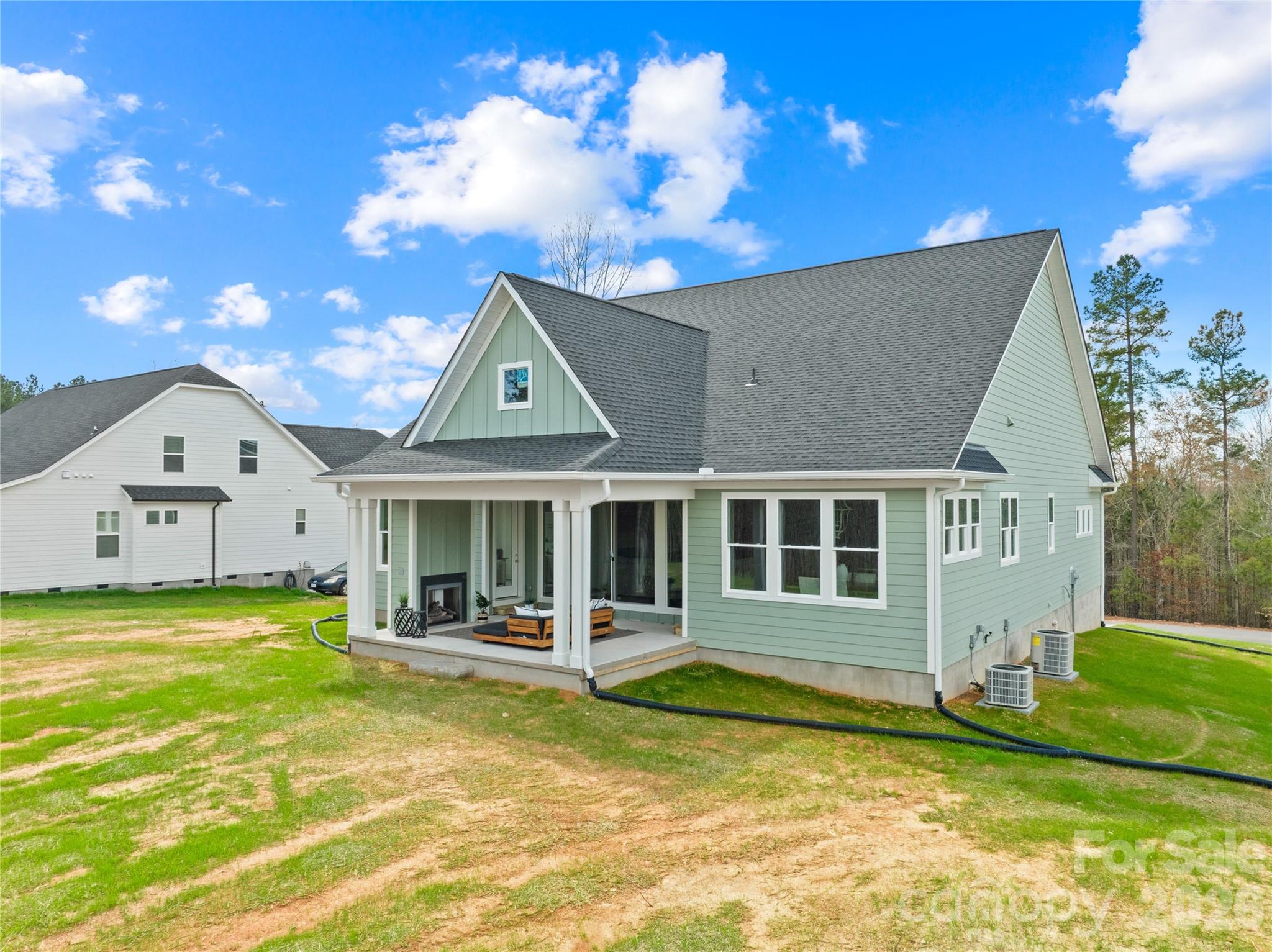 River Oaks Landings - Residential