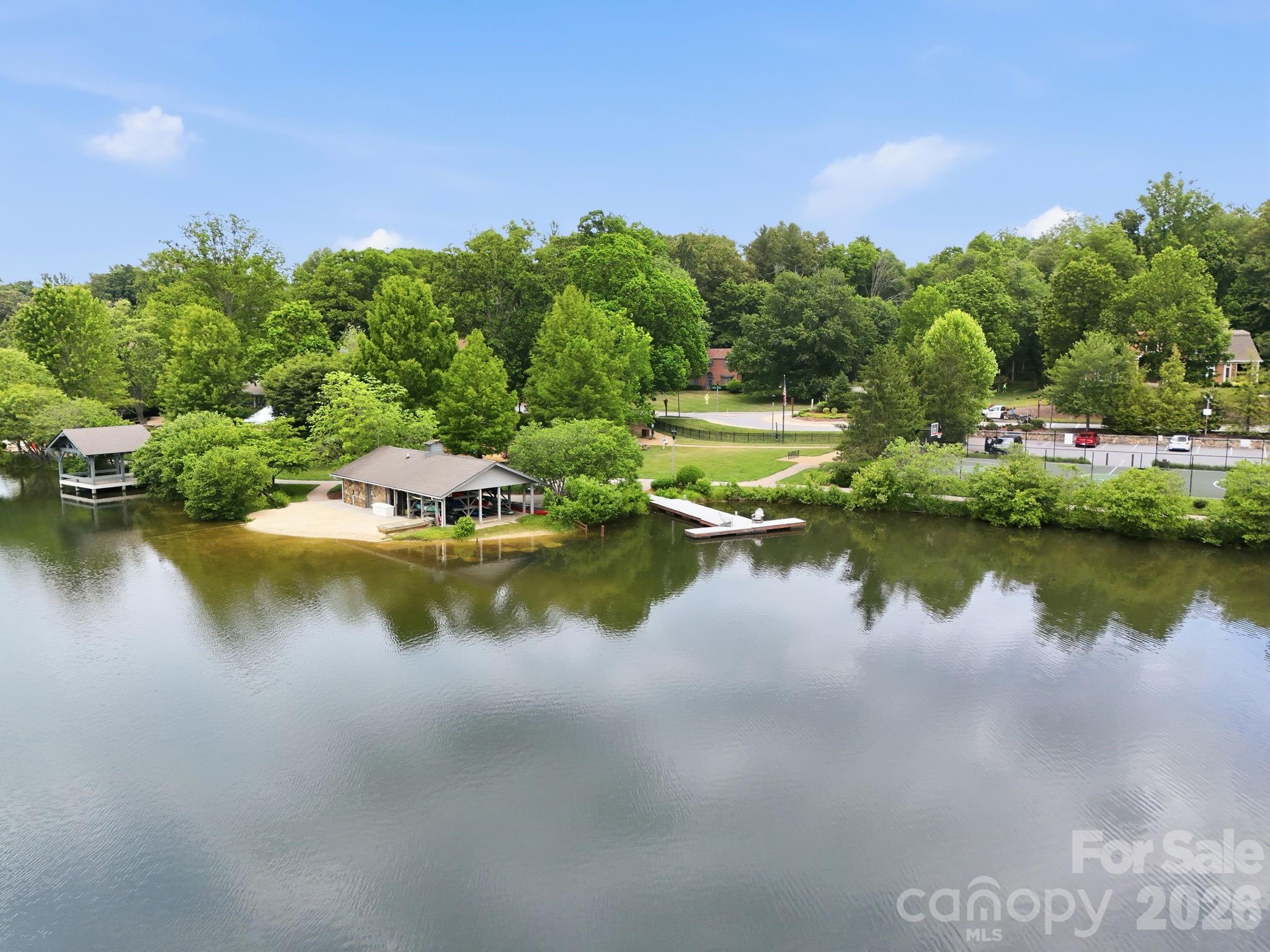 Biltmore Lake - Residential